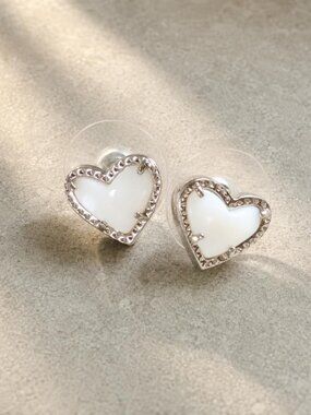Kendra Scott Ari Heart Silver Heart Stud Earrings